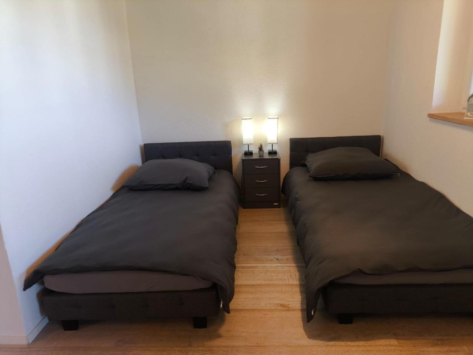 Holzgebaeude Apartment Ebersbach an der Fils Luaran gambar